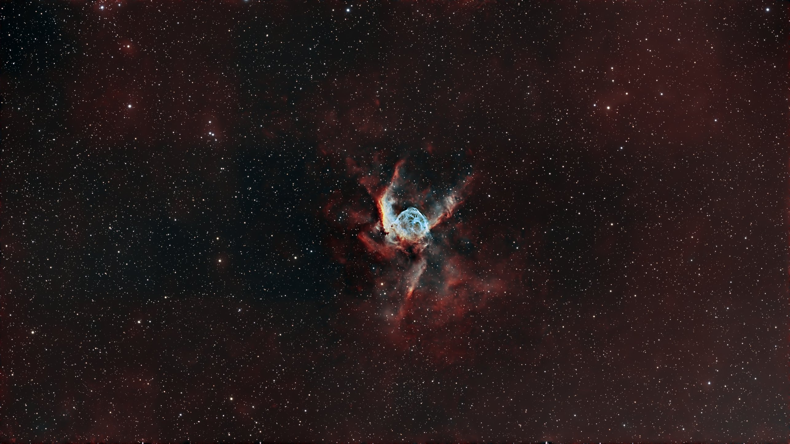 NGC 2359 Nebuleuse du casque de Thor, 11x600s - Askar 71F et ASI585MC